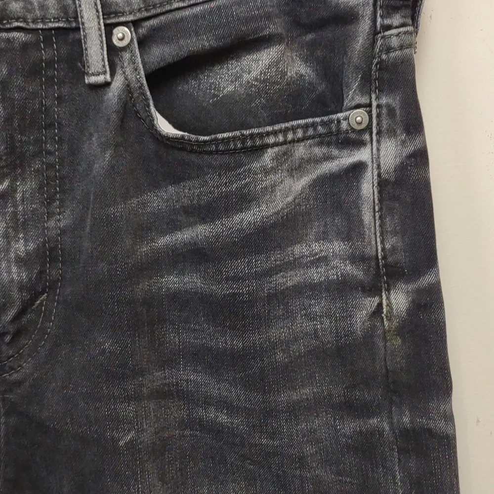 Levi's Men's 522 Black Label Washed Black Distressed Straight Stretch Jeans
